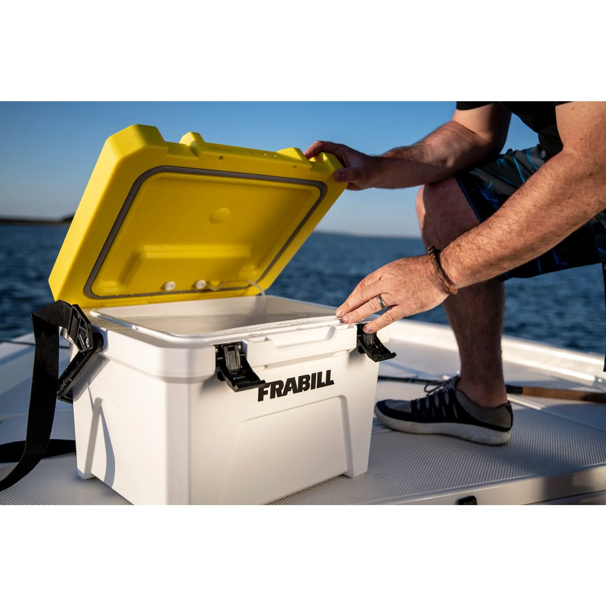 Frabill Magnum Bait Station® - Image 17
